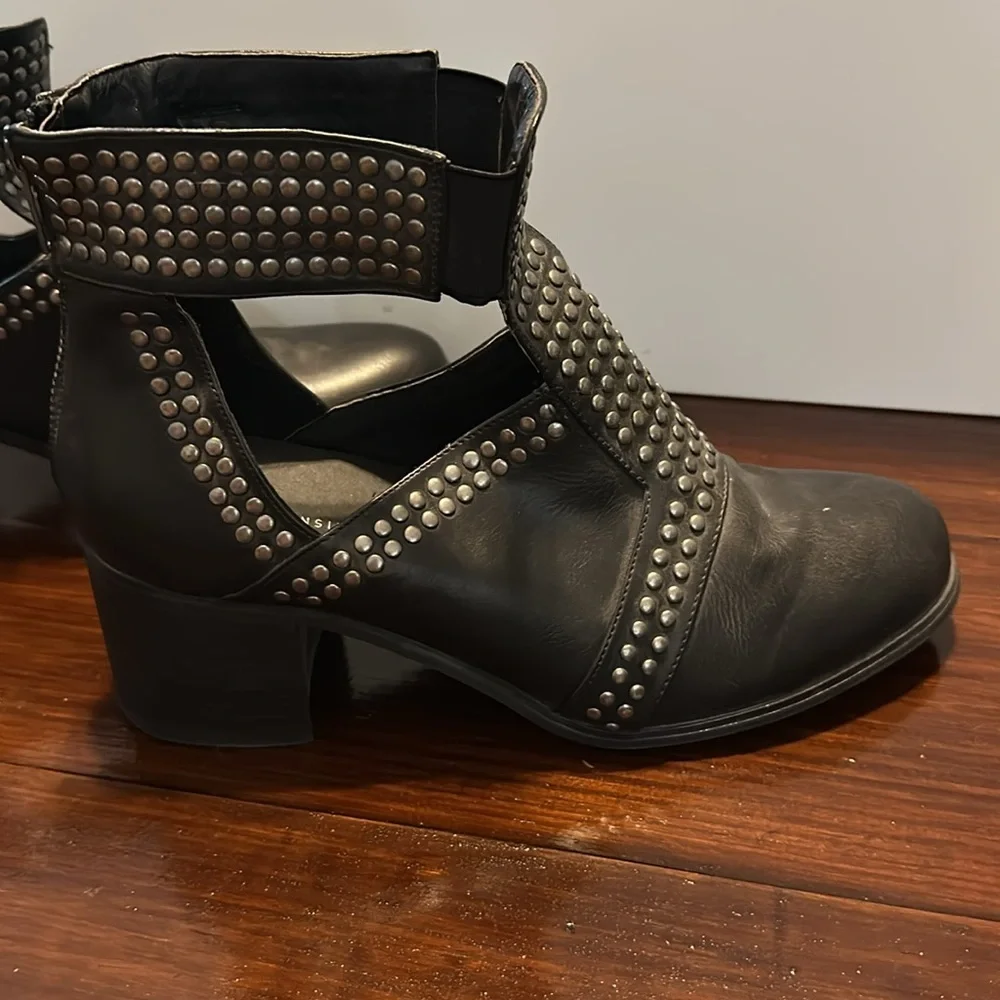 Torrid Studded Black Ankle Boots. Size 9.5W